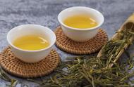 红茶、绿茶和乌龙茶，它们之间有何不同？