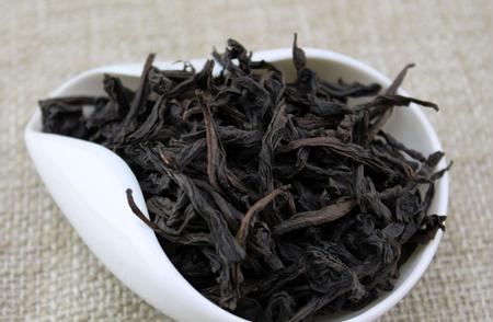 探索武夷岩茶：每天了解一款肉桂茶，让你成为茶艺大师！